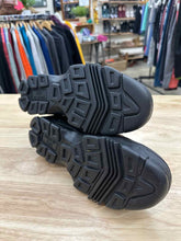 Load image into Gallery viewer, 8 Worx Men's Shoes - Janky Gear