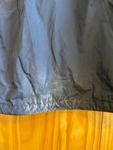 Load image into Gallery viewer, Size M The North Face Men's Light Jacket