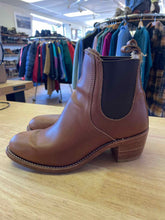 Load image into Gallery viewer, Women's Shoe Size 10 Red Wing Brown Boots