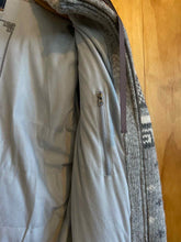 Load image into Gallery viewer, Women Size XL Sherpa Grey Women's Jacket