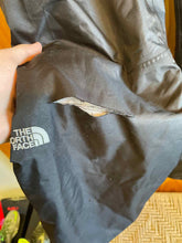 Load image into Gallery viewer, Size L The North Face Black Women's Snow Pants