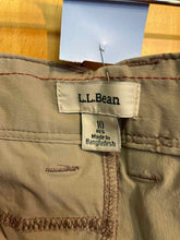 Load image into Gallery viewer, Size 10 LL Bean Tan Women's Pants