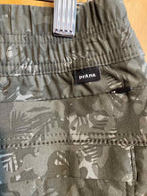 Load image into Gallery viewer, Size 10 Prana Green Women's Pants