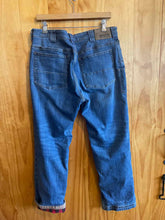 Load image into Gallery viewer, Size 36 Duluth Trading Men's Jeans