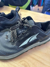 Load image into Gallery viewer, Women's Shoe Size 9 Altra Blue Trail Running Shoes