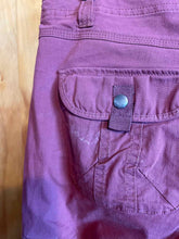Load image into Gallery viewer, Size 6 Short Kuhl Red Women's Pants