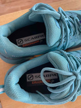 Load image into Gallery viewer, Women's Shoe Size 7 1/3 Scarpa Blue Running Shoes