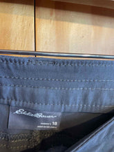 Load image into Gallery viewer, Size 18 Eddie Bauer Grey Women's Hiking Pants