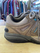 Load image into Gallery viewer, Women's Shoe Size 9.5 vasque Brown Hiking Shoes