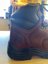 Load image into Gallery viewer, Shoe Size 7.5 Timberland Brown Boots