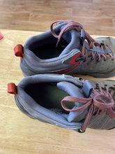 Load image into Gallery viewer, 9 Oboz Men's Hiking Shoes