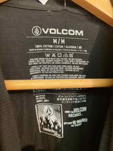 Load image into Gallery viewer, Child Size M Volcom Boy's Shirt