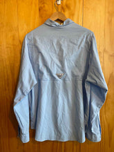 Load image into Gallery viewer, Size M Columbia Men's Long Sleeve Shirt