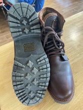 Load image into Gallery viewer, 8 Levi's Men's Boots