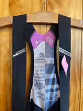 Load image into Gallery viewer, Mens Size Unknown Assos Cycling