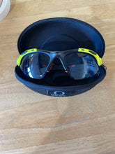 Load image into Gallery viewer, Oakley Sunglasses