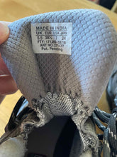 Load image into Gallery viewer, Shoe Size 5.5 Salomon Grey Boots