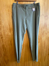 Load image into Gallery viewer, Size 36 Oakley Men's Pants