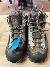 Load image into Gallery viewer, Shoe Size 7 Oboz Brown Hiking Boots