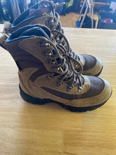 Load image into Gallery viewer, Shoe Size 7 LaCrosse Light Brown Boots