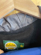 Load image into Gallery viewer, Size Large Cabelas Men's Rain Jacket