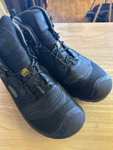 Load image into Gallery viewer, 14 Keen Men's Hiking Boots