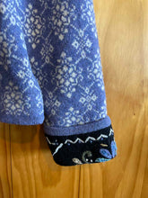 Load image into Gallery viewer, Size Medium Icelandic Design Lavender Women's Sweater & Sweatshirt