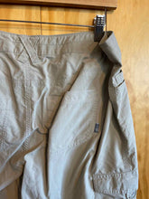 Load image into Gallery viewer, Size 12 Mountain Hardwear Khaki Women's Pants