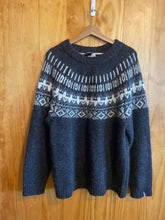 Load image into Gallery viewer, Size XL Ice Wear Men's Sweater & Sweatshirt