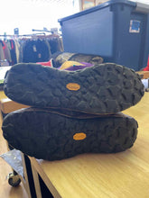 Load image into Gallery viewer, 8 Cabela's Men's Boots