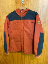 Load image into Gallery viewer, Size L Fjall Raven Men's Winter Jacket