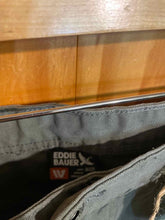 Load image into Gallery viewer, Size 36 Eddie Bauer Men's Pants