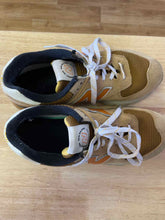 Load image into Gallery viewer, 7.5 New Balance Men's Shoes
