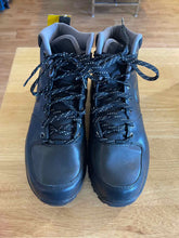 Load image into Gallery viewer, 7.5 Nike Men's Boots