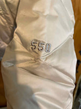 Load image into Gallery viewer, Women Size Medium The North Face Cream Women's Jacket