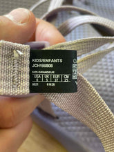 Load image into Gallery viewer, Shoe Size 6 Chaco Purple Sandals