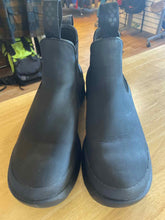 Load image into Gallery viewer, Shoe Size 8.5 Danner Black Women's  Casual Shoes