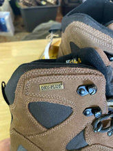 Load image into Gallery viewer, 12 Cabelas Men's Boots
