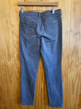 Load image into Gallery viewer, Size 4 Eddie Bauer Grey Women's Jeans