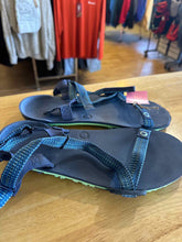 Load image into Gallery viewer, Women's Shoe Size 9 XeroShoes Navy Water Shoes