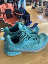 Load image into Gallery viewer, Women's Shoe Size 7 1/3 Scarpa Blue Running Shoes