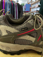 Load image into Gallery viewer, Shoe Size 11 The North Face Grey Hiking Shoes