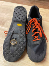 Load image into Gallery viewer, Giro 14.5 Cycling Shoes