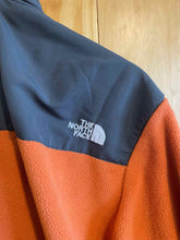 Load image into Gallery viewer, Size Large The North Face Men's Fleece