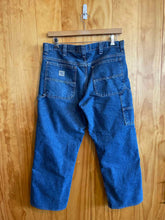 Load image into Gallery viewer, Size 36 Lee Men's Jeans