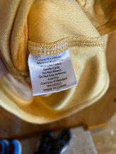 Load image into Gallery viewer, Size M Howler Bros Men's Long Sleeve Shirt