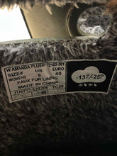 Load image into Gallery viewer, Shoe Size 9 Bogs Green Boots