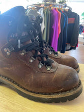 Load image into Gallery viewer, Shoe Size 8 Alico Brown Hiking Boots