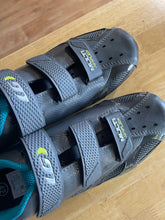 Load image into Gallery viewer, Garneau Womens 11 Cycling Shoes