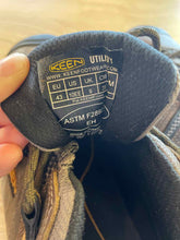Load image into Gallery viewer, 12 Keen Men's Hiking Shoes